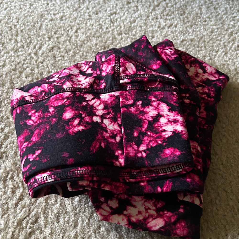 Livi Active Pink and Black Leggings